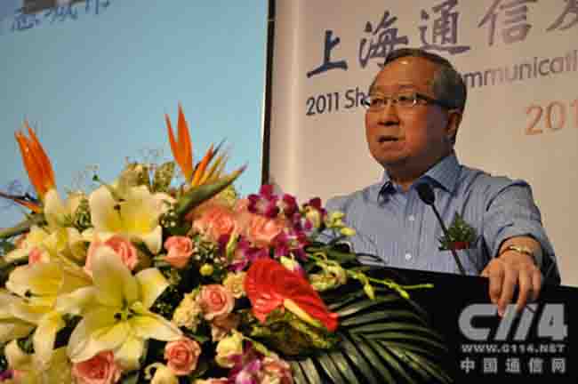 高新民：智慧城市建设应避免新瓶装老酒及纸上谈兵