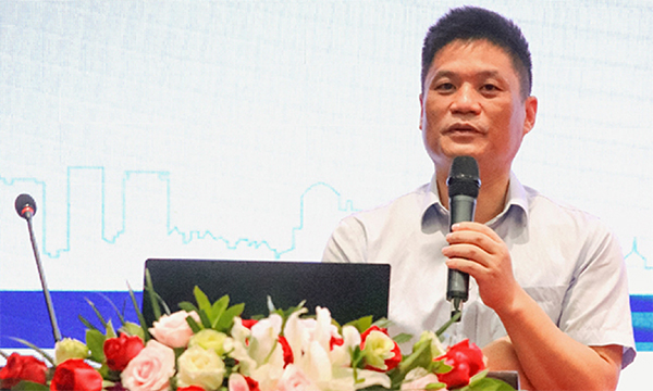 庄闲游戏集团董事长杨冰之